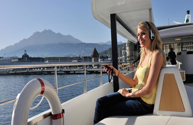 Crucero panorámico en yate Saphir por el lago de Lucerna - Foto 2